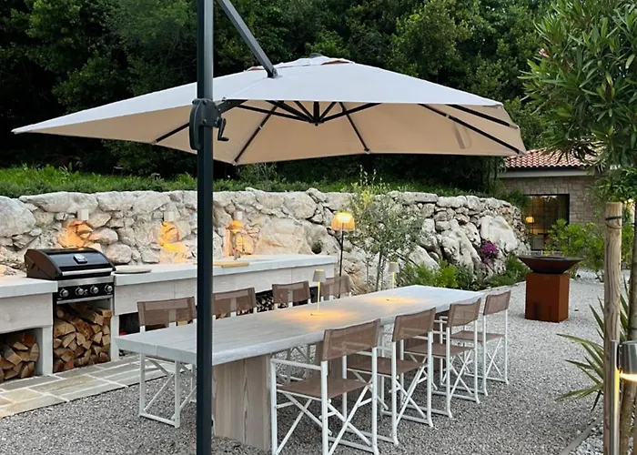 Luxury St Hedonist With Pool And Garden *
