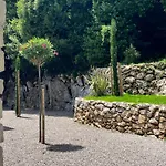 Luxury St Hedonist With Pool And Garden *