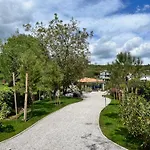 아파트 Luxury St Hedonist With Pool And Garden Poljane