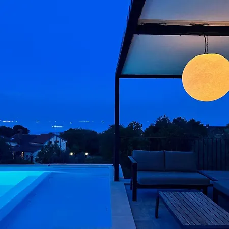 Luxury St Hedonist With Pool And Garden Appartamento *